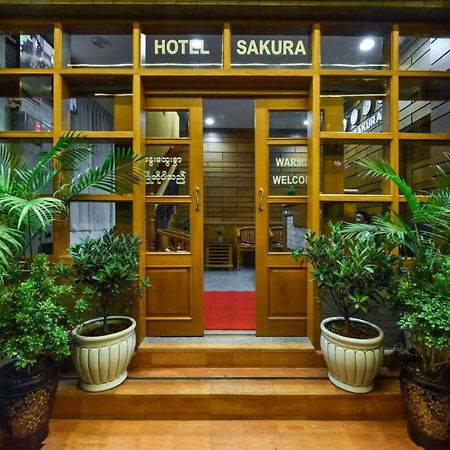 Hotel Sakura Pyinoolwin Pyin Oo Lwin Extérieur photo