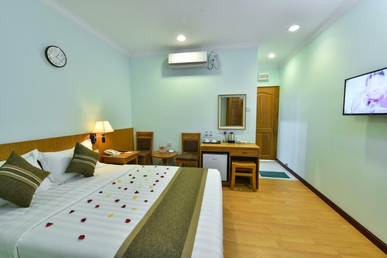 Hotel Sakura Pyinoolwin Pyin Oo Lwin Extérieur photo