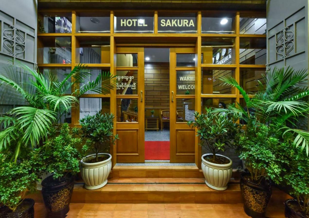 Hotel Sakura Pyinoolwin Pyin Oo Lwin Extérieur photo